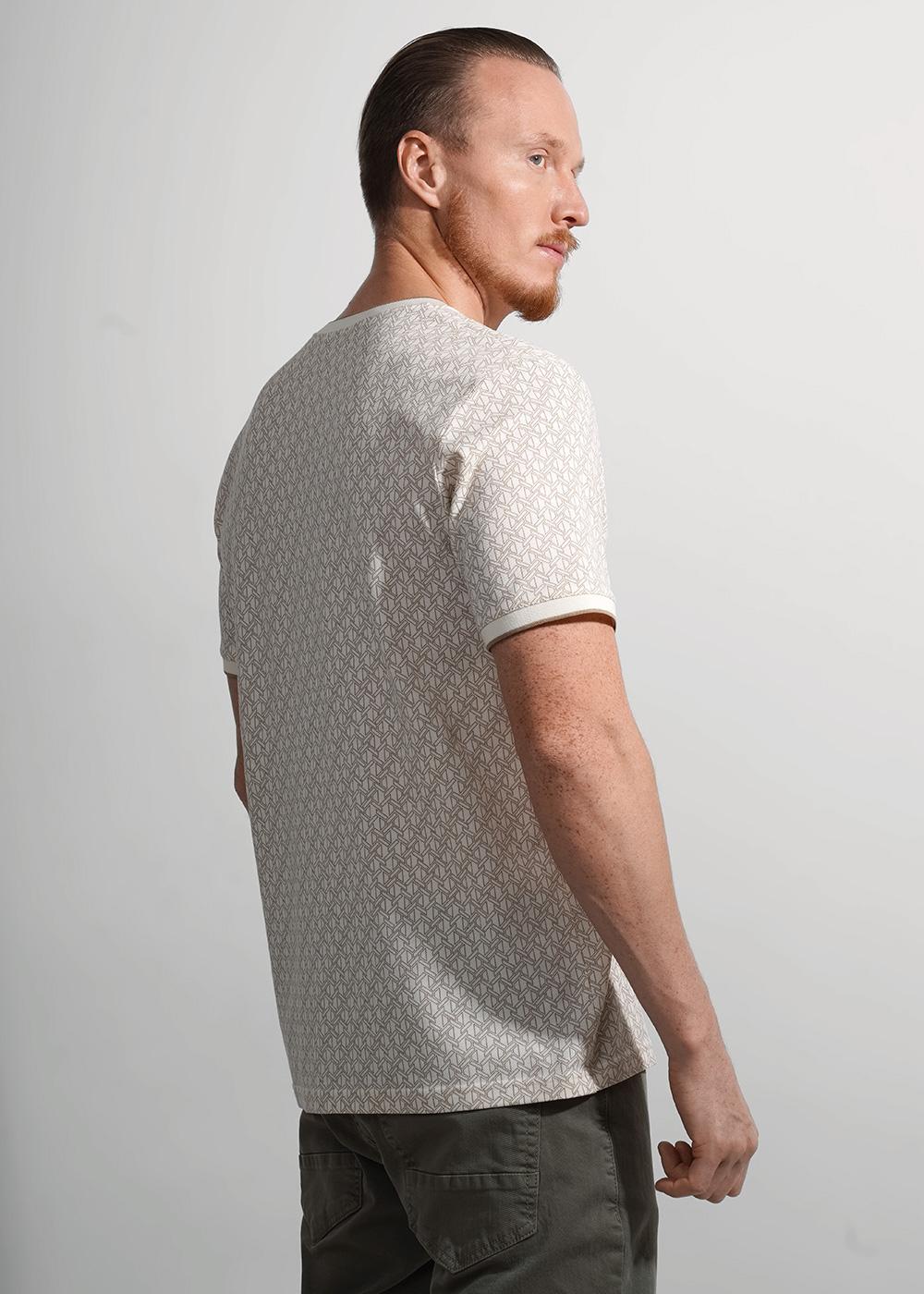 CLE 562538/10зн Футболка мужская