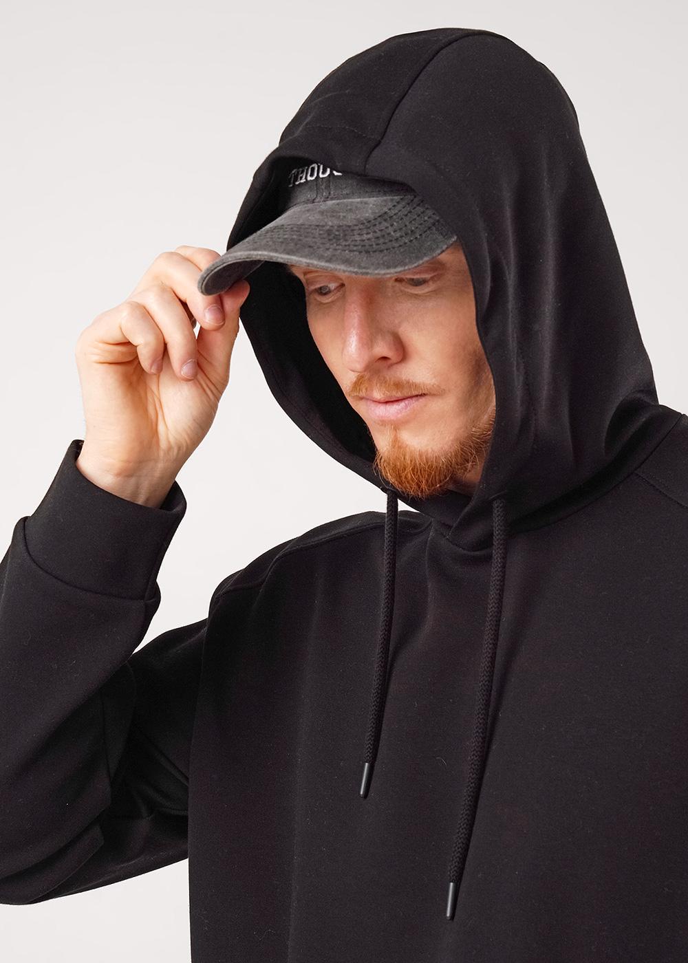 CLE 562493/03сд Худи мужское