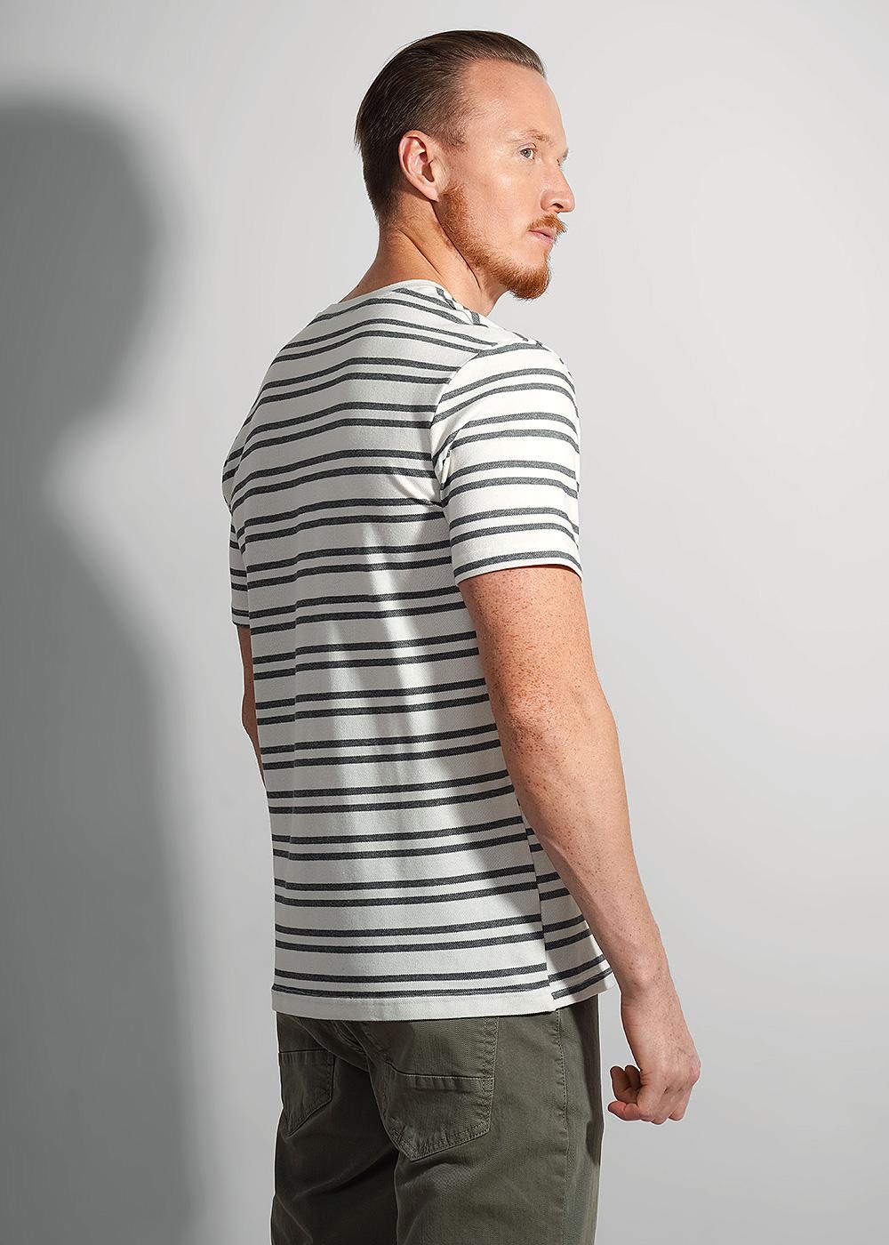 CLE 562676/11злн maxi(макси) Футболка мужская