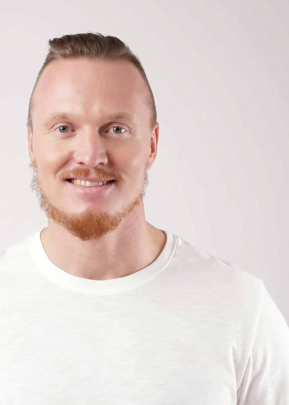 CLE 602462оmaxi(макси)_п Футболка мужская