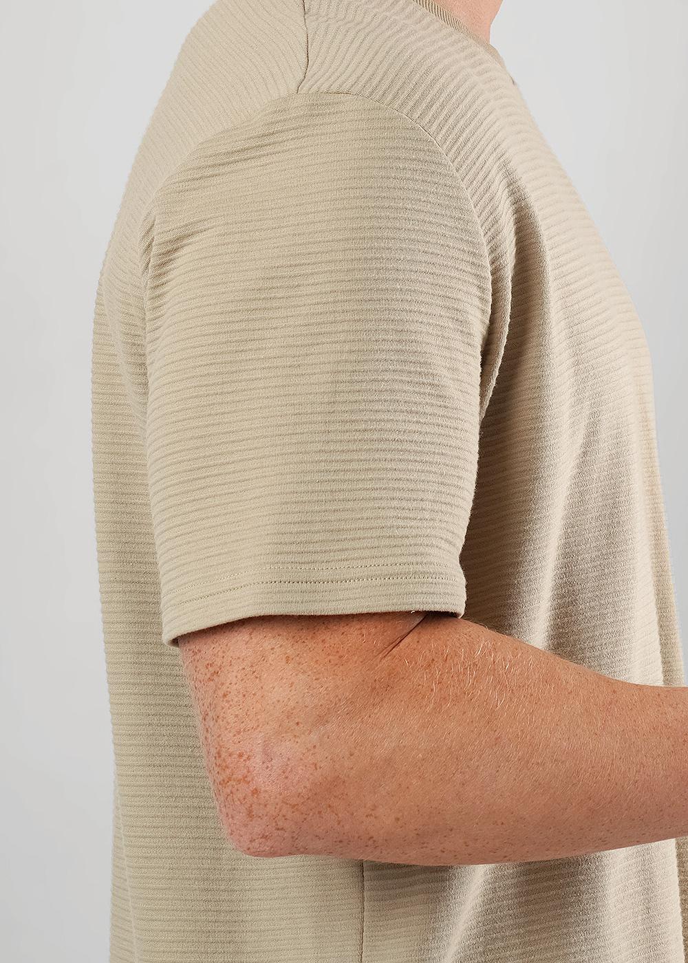 CLE 562682/11вэ Футболка мужская