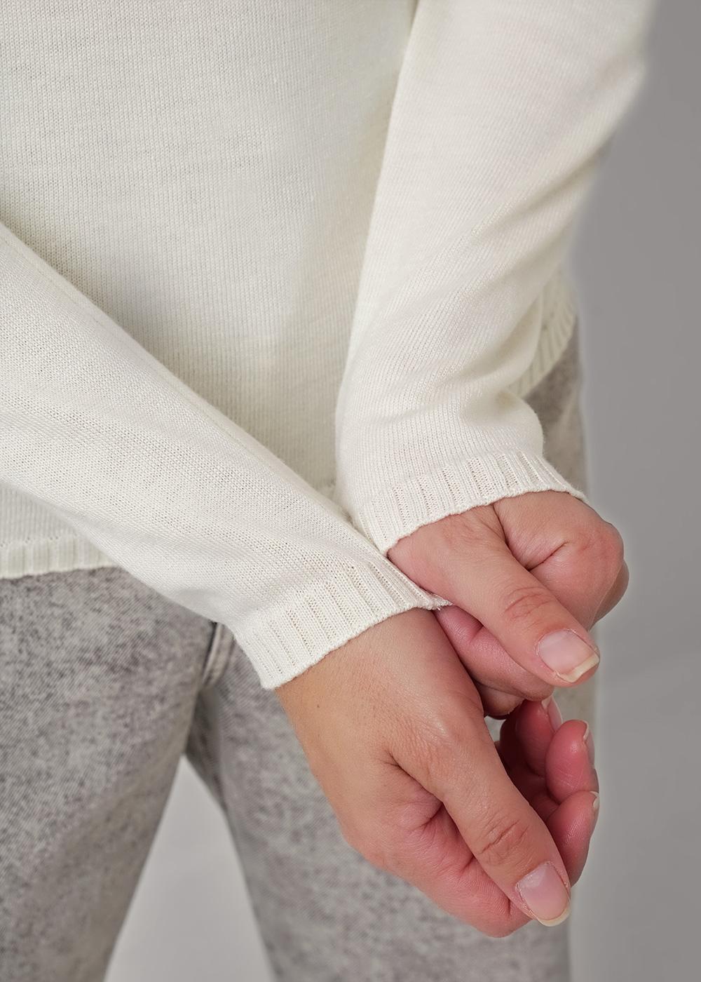 CLE 354320вн _1 Джемпер женский