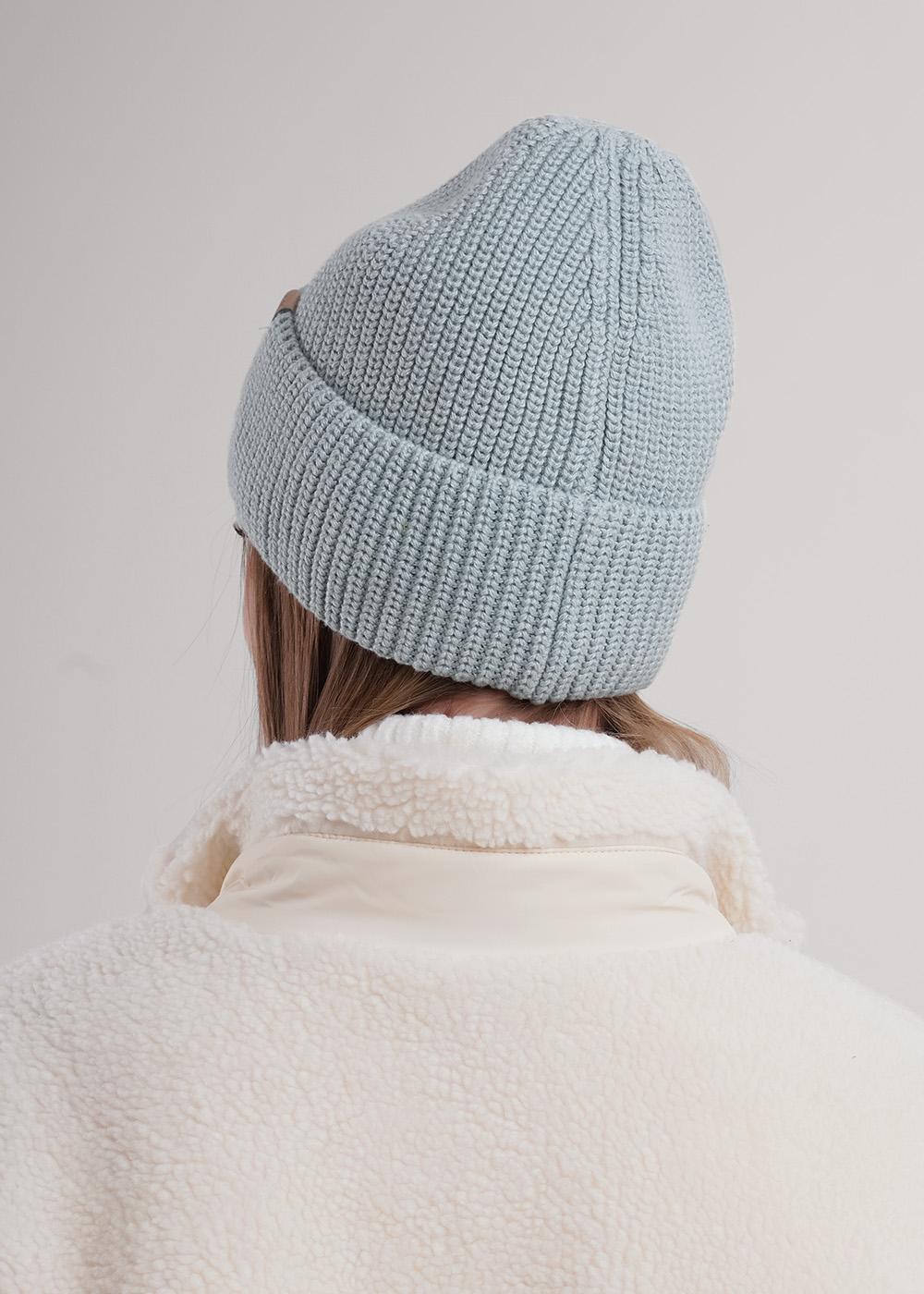 CLE 564664хпэ Шапка женская