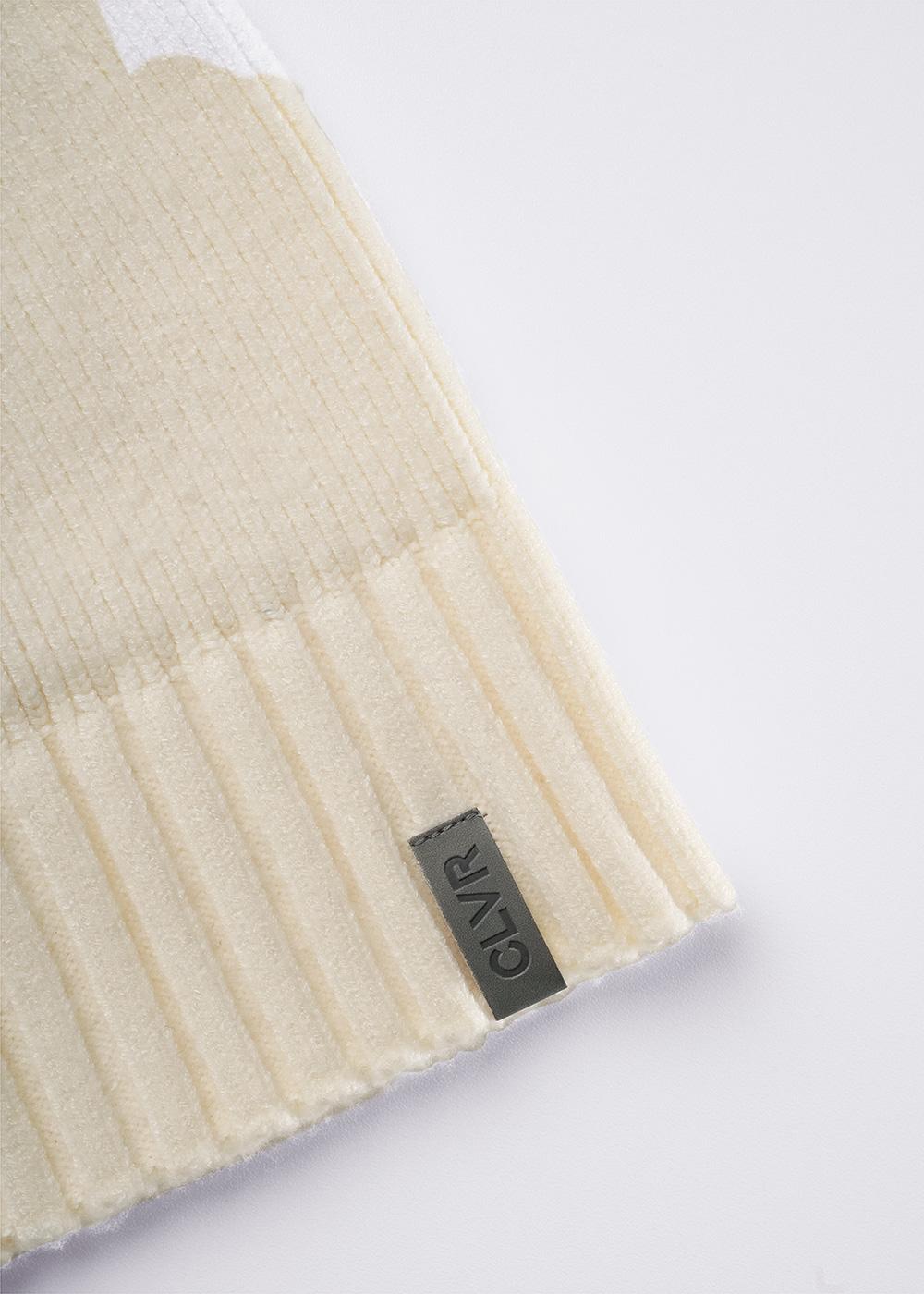 CLE 564656вн Шапка женская