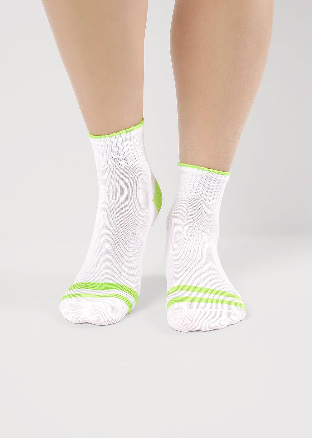 белый/салатовый