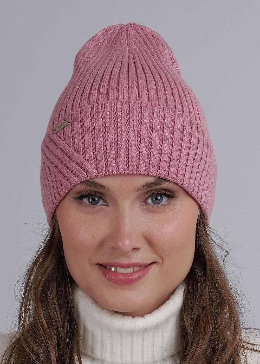 розовый
